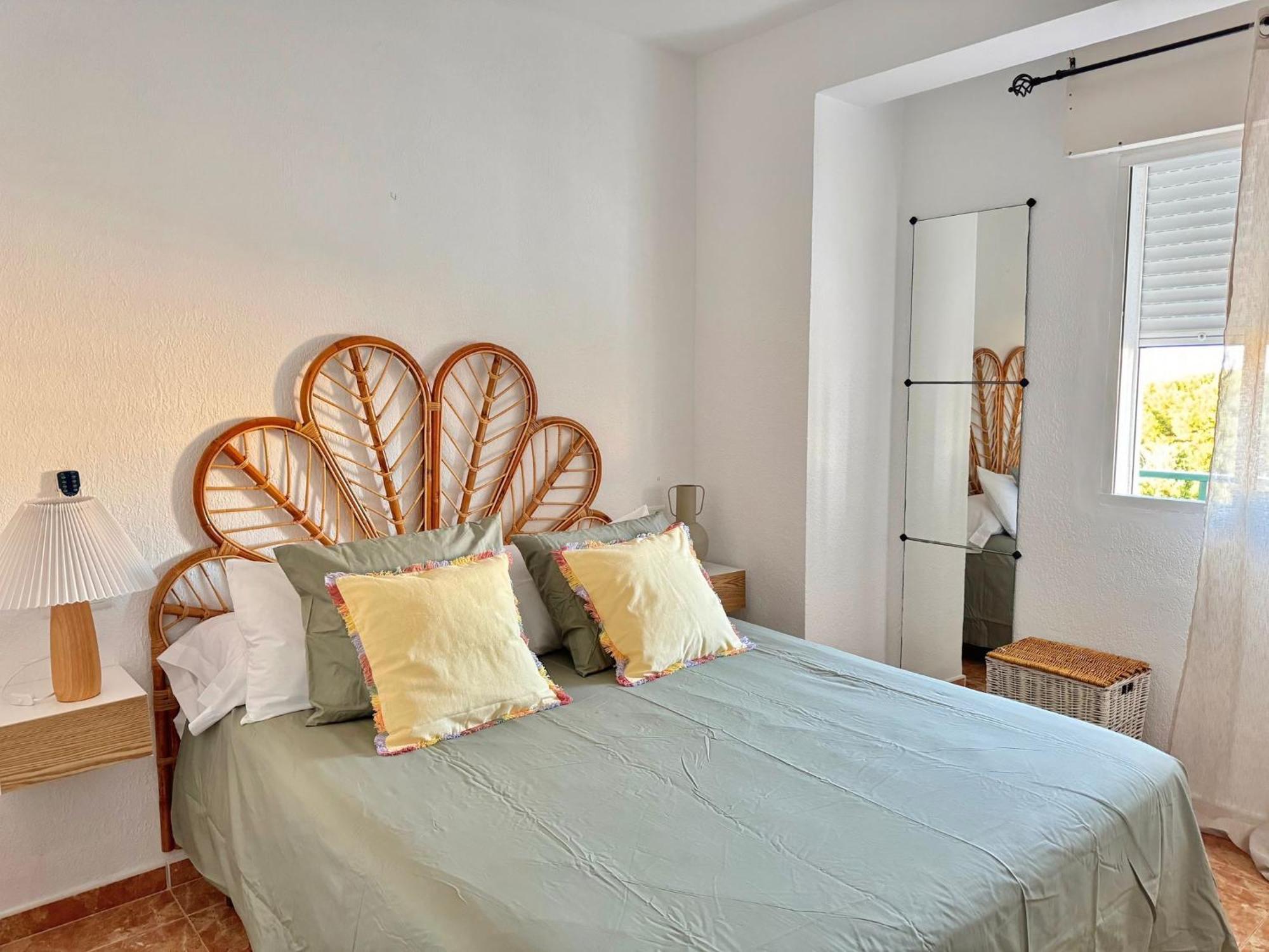 El Refugio- Panoramic Sea Views Apartment เบนัลมาเดนา ภายนอก รูปภาพ